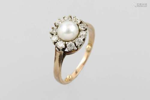 14 kt gold ring with cultured akoya pearl and