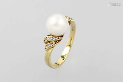 18 kt gold WEMPE ring with cultured akoya pearl and