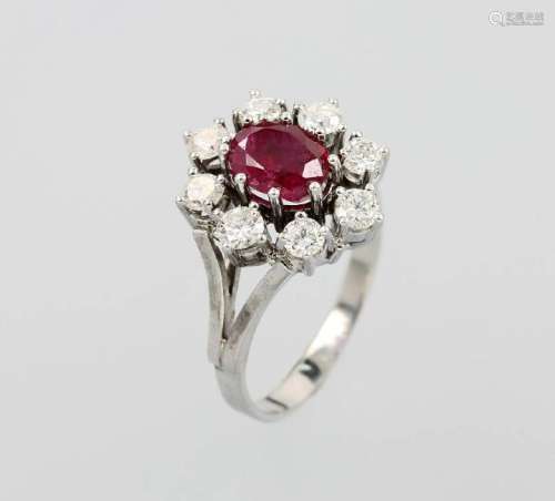 14 kt gold ring with ruby and brilliants