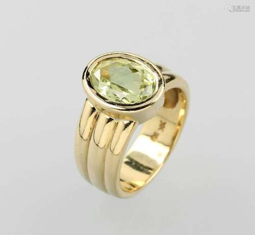 18 kt gold ring with lemoncitrine