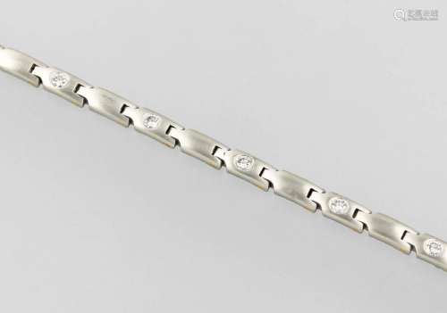 Bracelet with diamonds