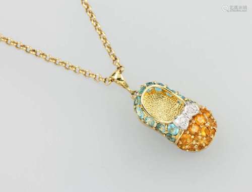 18 kt gold pendant 'shoe' with coloured stones and