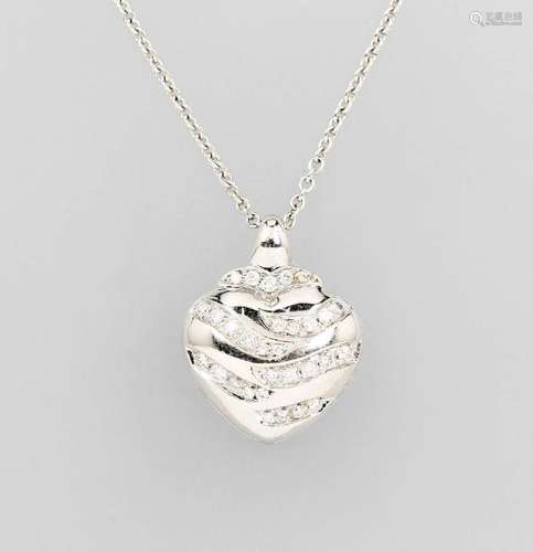 18 kt gold pendant with diamonds