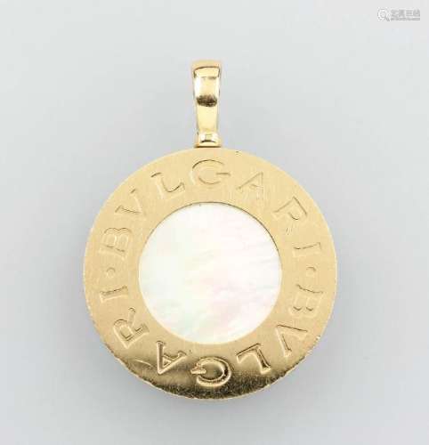 18 kt gold BULGARI pendant with mother of pearl and