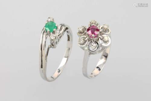 Lot 2 14 kt gold rings with coloured stones and