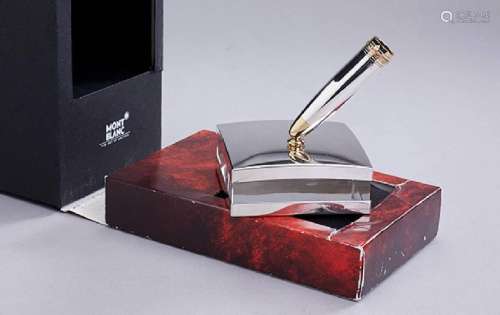 MONTBLANC stand for fountain pens