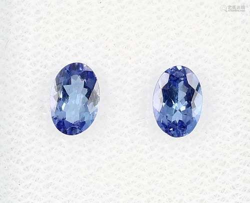 Lot 2 loose tanzanites