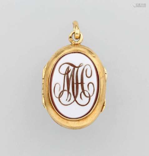 14 kt gold locketpendant with layer stone