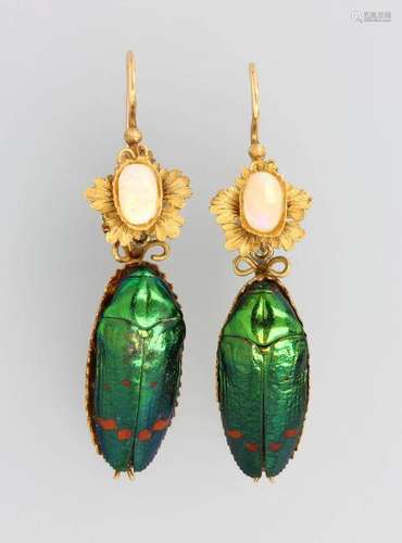 Pair of 18 kt gold earrings