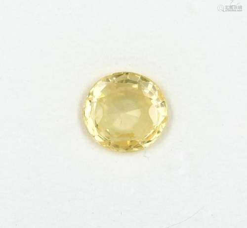 Loose oval bevelled yellow sapphire
