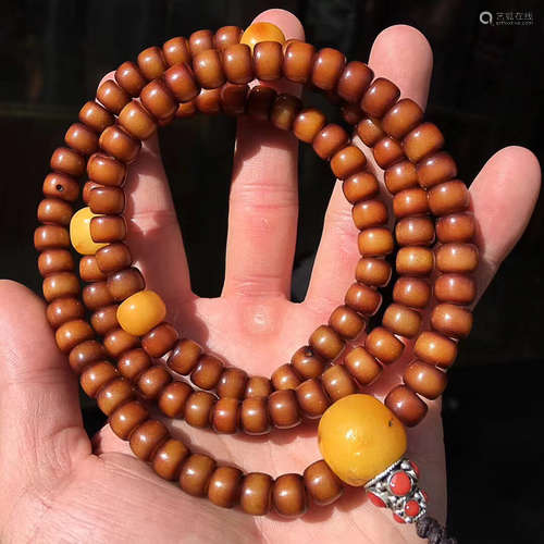 A TIBETAN OLD BODHI PRAYER BEADS