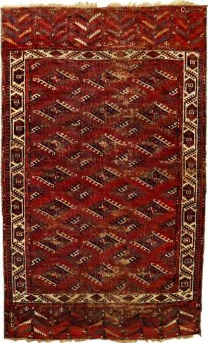 Early Fine Yomut 'Main Carpet' (Dyrnak-Gul),