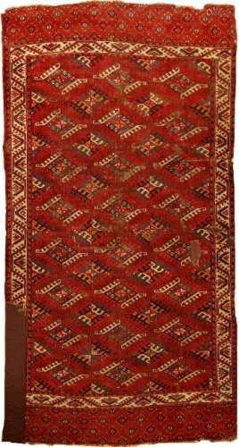 Early Fine Yomut-Ogurdjali 'Main Carpet' (Dyrnak-Gul),