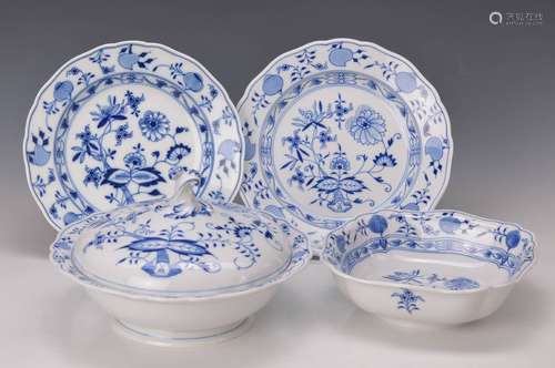 7 parts Meissen-Blue Onion Pattern