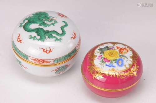 two lidded boxes