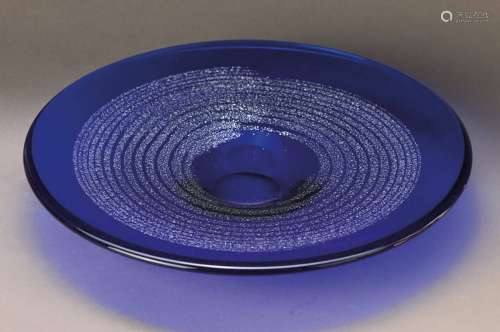Large round bowl