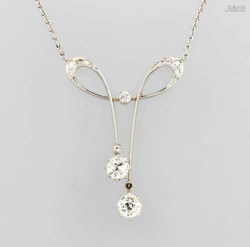 Art Nouveau necklace with diamonds