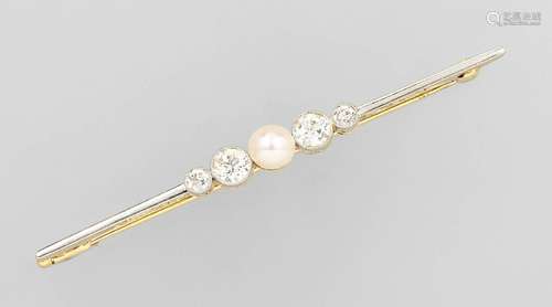 Art-Deco brooch with diamonds and pearl