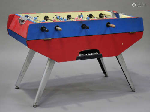 A mid-20th century table football game