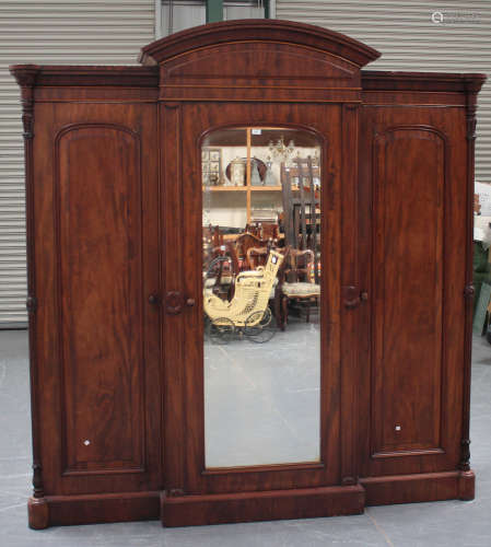 A good mid-Victorian mahogany breakfront wardrobe