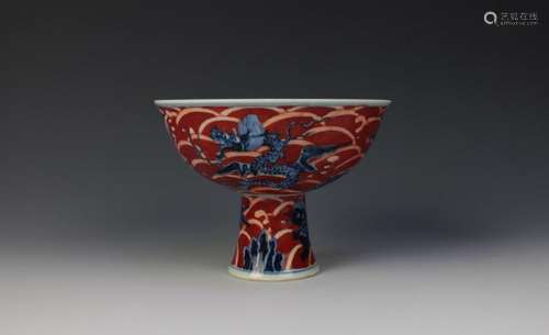 CHINESE PORCELAIN RED GROUND BLUE DRAGON STEM CUP