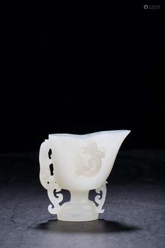 CHINESE WHITE JADE DRAGON JUE CUP