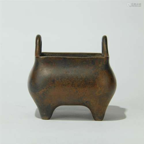 CHINESE BRONZE SQUARE CENSER