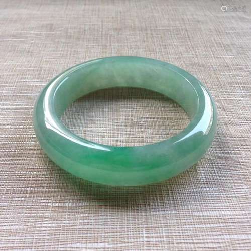 NATURAL JADEITE BANGLE