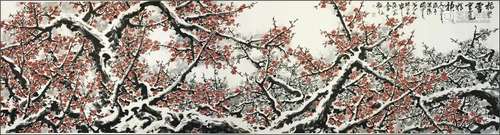 CHINESE SCROLL PAINTING OF PLUM BLOSSOMMING