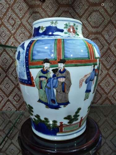 CHINESE PORCELAIN WUCAI FIGURES TEMPLE JAR