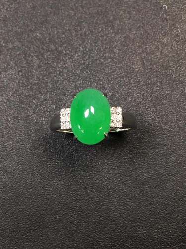 NATURAL JADEITE 18K GOLD DIAMOND RING