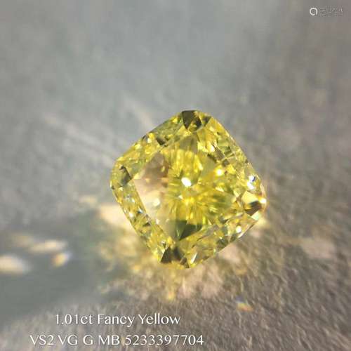 GIA CERTIFICATED 1.01 CT CUSHION SHAPE FANCY YELLOW DIAMOND