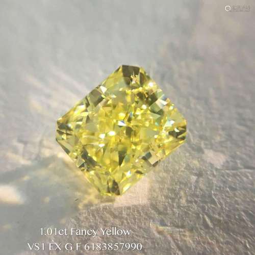 GIA CERTIFICATED 1.01 CT RADIANT SHAPE FANCY YELLOW DIAMOND