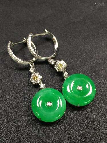 NATURAL JADEITE 18K GOLD DIAMOND BOTTOM EARRINGS