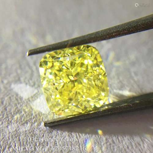 GIA CERTIFICATED 1.03 CT CUSHION SHAPE FANCY YELLOW DIAMOND