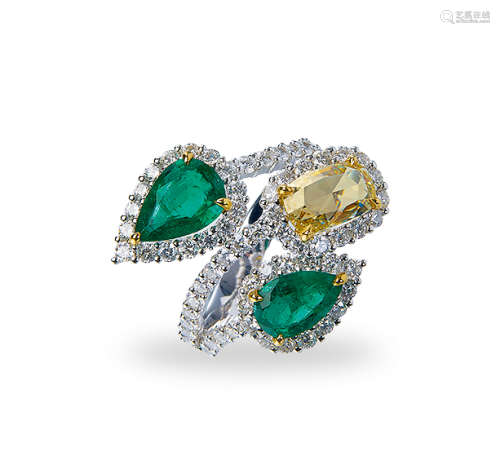 天然祖母绿、彩黄钻石、钻石戒指