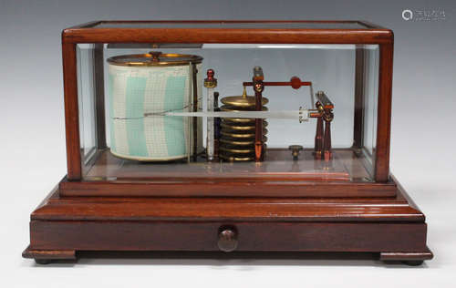 An early 20th century mahogany cased barograph by Negretti & Zambra