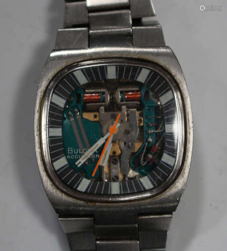 A Bulova Accutron Spaceview steel cased gentleman's bracelet wristwatch