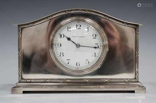 A George V plated mantel clock with drum cased movement