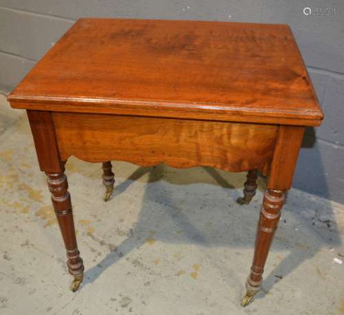 A Victorian mahogany centre table