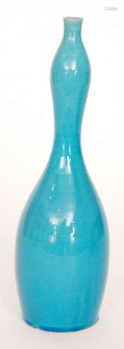 An early 20th Century Chinese vase of slender double gourd form