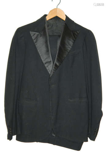 A 1930s gentleman's dress suit comprising dinner jacket