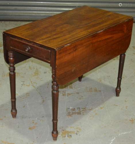 A 19th Century mahogany Pembroke table