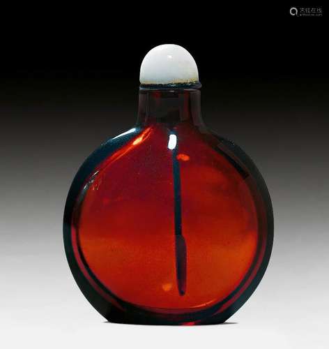 RUBINROTE GLAS-SNUFFBOTTLE.