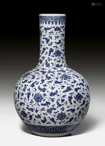 TIANQIUPING-VASE.