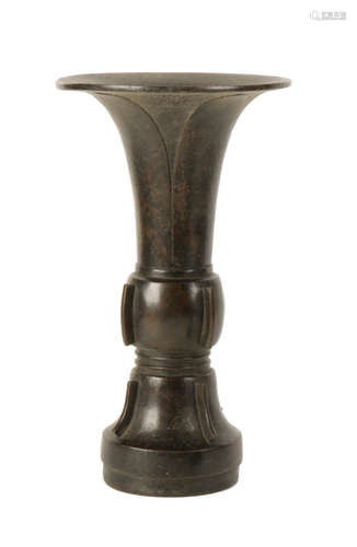 BRONZE ARCHAIC GU FORM VASE, MING DYNASTY, 17TH CENTURY