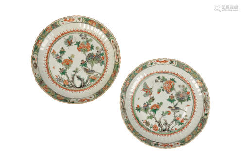 PAIR OF FAMILLE VERTE DISHES, QING DYNASTY 18TH / 19TH CENTURY