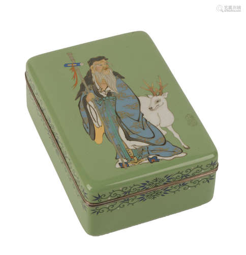 FINE CLOISONNE GREEN-GROUND BOX, MEIJI PERIOD (1868-1912)