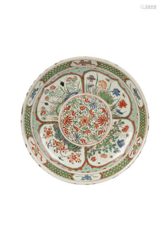 LARGE FAMILLE VERTE DISH, KANGXI PERIOD