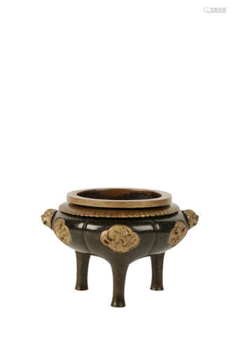 TONKIN STYLE BRONZE TRIPOD CENSER, QING DYNASTY